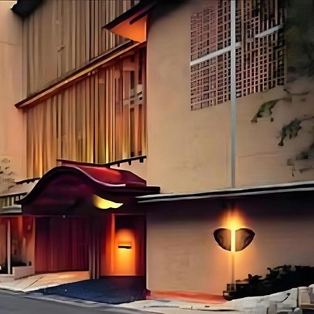 Tsukino Sumika Atami Juraku Hotel Buitenkant foto